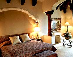 quinta_real_quatemala_bedroom
